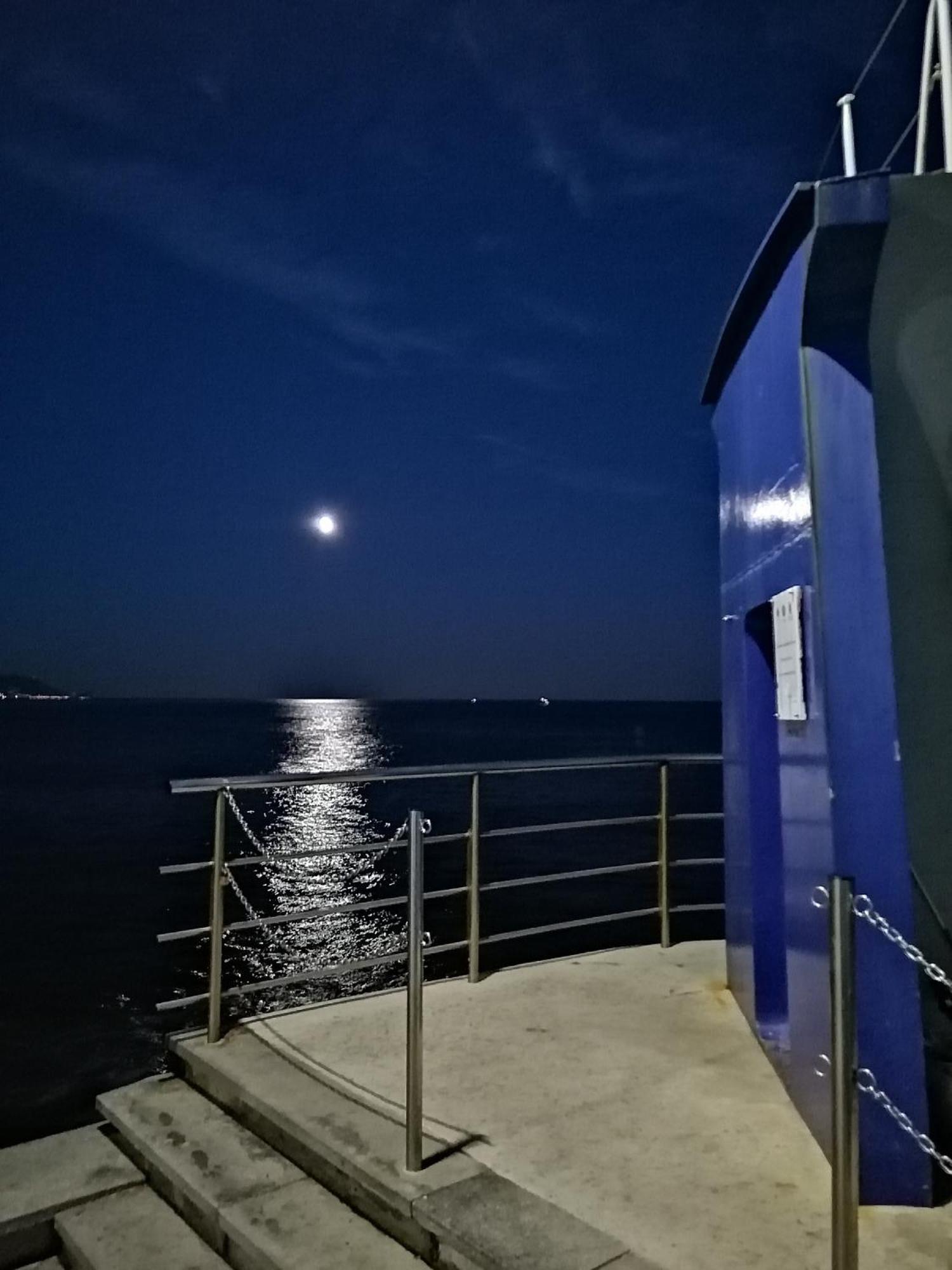 Appartamento Loano Climatizzato Mt 650 Dal Mare Εξωτερικό φωτογραφία